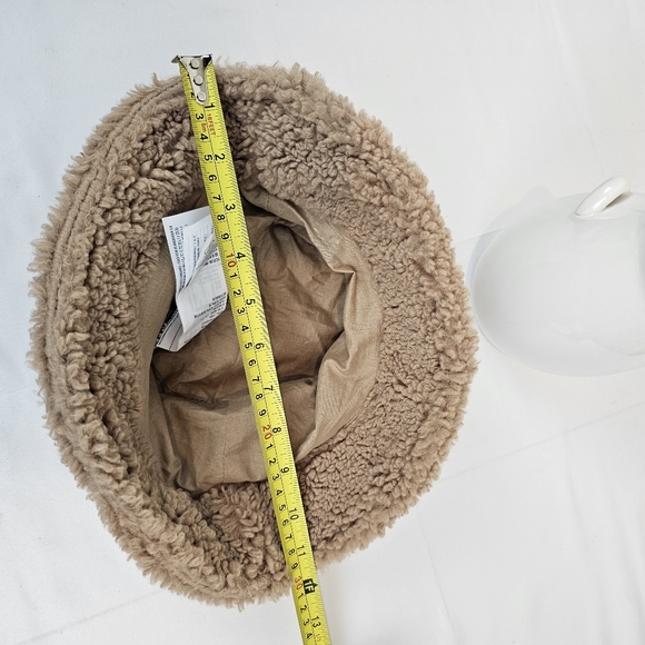 Abercrombie and Fitch Teddy Buckey Hat Brown - Picture 6 of 6